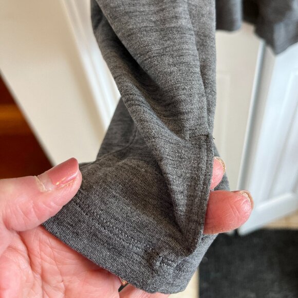 Lululemon Men's Surge Warm 1/2 Zip Heather Grey - Picture 6 of 7